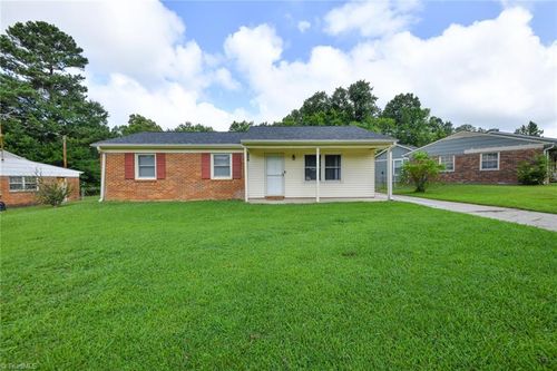 4603 Vincent St, Greensboro, NC, 27405-3434 | Card Image