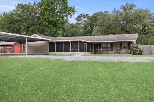 223 Baker Ave, Bridge City, TX, 77611-4001 | Card Image