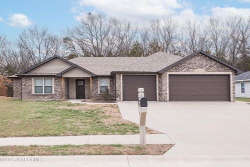 305 Dover Dr, Holts Summit, MO, 65043-2140 | Card Image