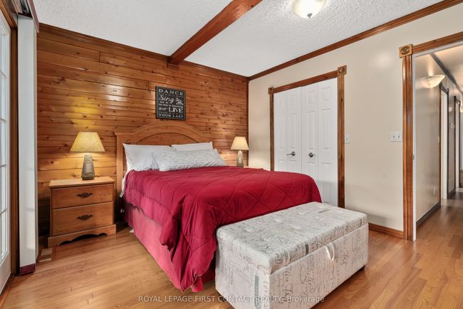 24 Valleyview Dr, House other with 3 bedrooms, 2 bathrooms and 6 parking in Oro Medonte ON | Image 14
