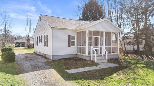 303 Park Ave, Crothersville, IN, 47229-1430 | Card Image