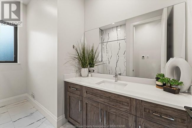 506 Lily Mac Blvd, Townhouse with 2 bedrooms, 2 bathrooms and null parking in Windsor ON | Image 24