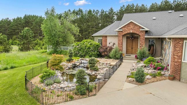 1022 Cortland Ln, House other with 4 bedrooms, 3 bathrooms and null parking in Stevens Point WI | Image 4