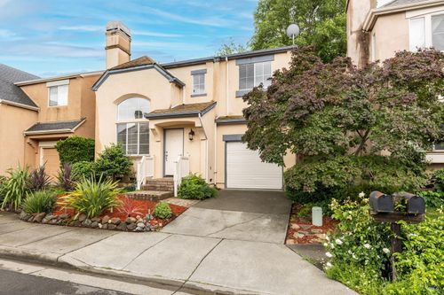 2414 Bramble Way, Santa Rosa, CA, 95403 | Card Image