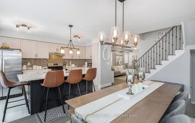 4238 Thomas Alton Blvd, House attached with 3 bedrooms, 4 bathrooms and 2 parking in Burlington ON | Image 15