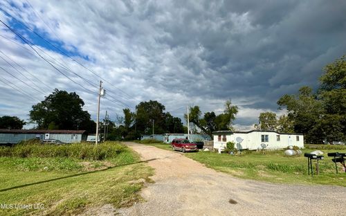 202 Melton Rd, Beulah, MS, 38726-5000 | Card Image