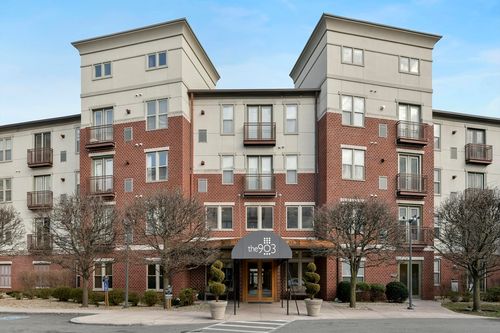 418-1000 Providence Pl, Providence, RI, 02903-1776 | Card Image