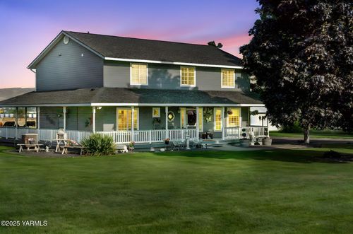 413 N Albro Rd, Prosser, WA, 99350-7240 | Card Image
