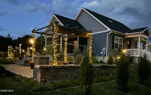 2114 Pineview Dr, Hollidaysburg, PA, 16648-2850 | Card Image