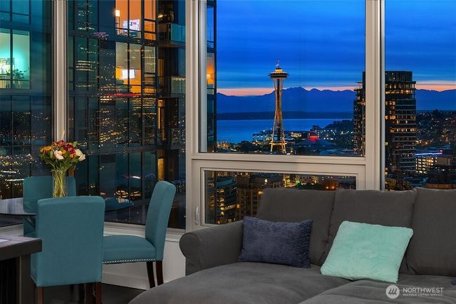 UNIT-3005 - 1808 Minor Ave, Condo with 2 bedrooms, 2 bathrooms and 1 parking in Seattle WA | Image 35