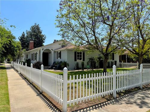 13020 Landale St, Studio City, CA, 91604-1004 | Card Image
