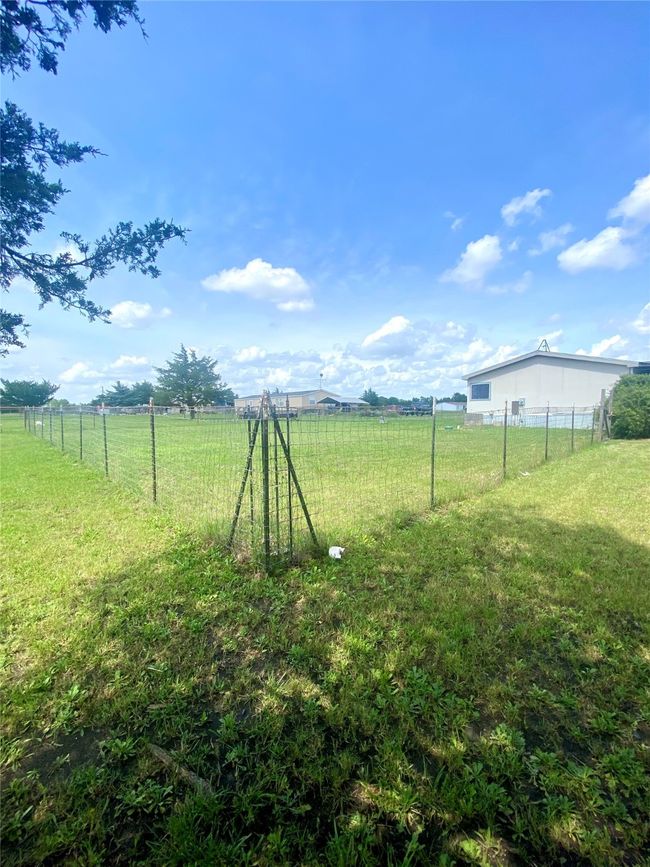 Fenced backyard | Image 24