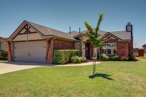 2305 102nd Street, Lubbock, TX, 79423 | Card Image
