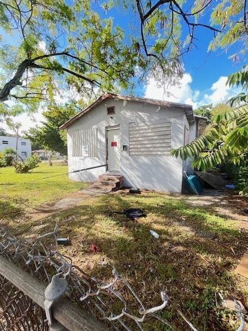 6312 Nw 17th Ave, MIAMI, FL, 33147-7928 | Card Image