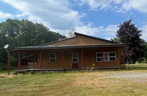 7 Thomas Road, Sangerville, ME, 04479 | Card Image