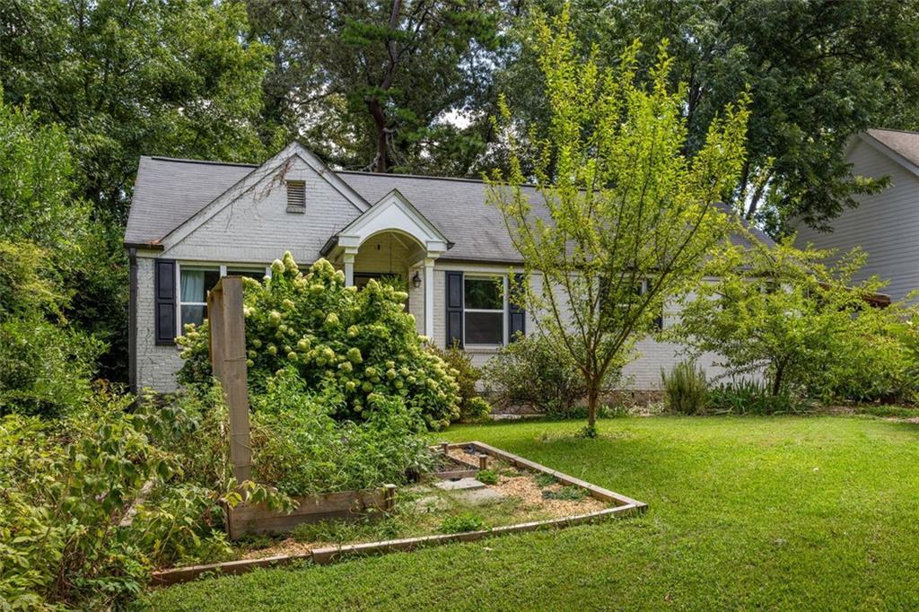 Willa Dr, Decatur, GA 30032