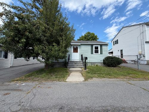 17 Monarch St, Lowell, MA, 01854-1416 | Card Image