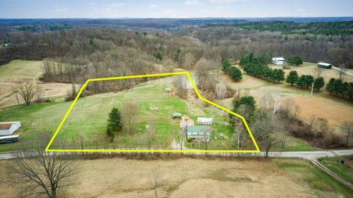 39131 Todd Rd, Nelsonville, OH, 45764-9643 | Card Image