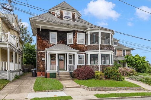 1-31 Windsor Rd, Cranston, RI, 02905-3724 | Card Image