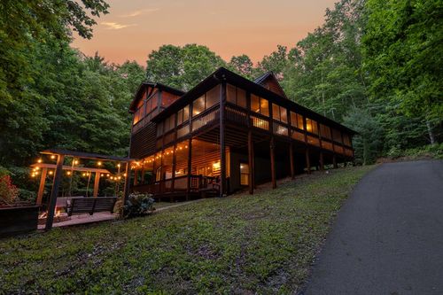 220 Solar Dr, Blue Ridge, GA, 30513-6154 | Card Image