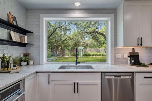 6309 Colina Ln, Austin, TX, 78759-4743 | Card Image