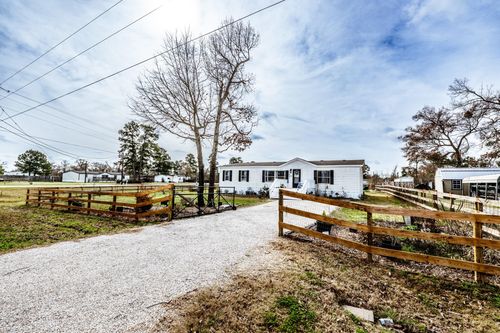 1 Jacob St, Huntsville, TX, 77320-0936 | Card Image