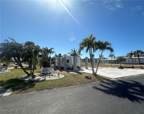 13641 Knot Dr, FORT MYERS, FL, 33908-5802 | Card Image