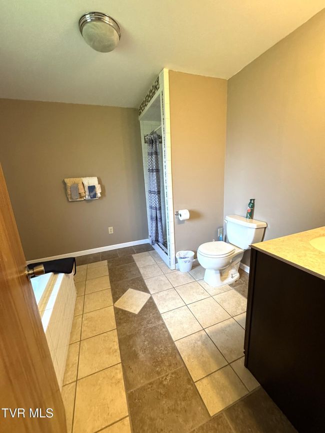 1935 E Stone Gap Rd, House other with 5 bedrooms, 4 bathrooms and null parking in Big Stone Gap VA | Image 28