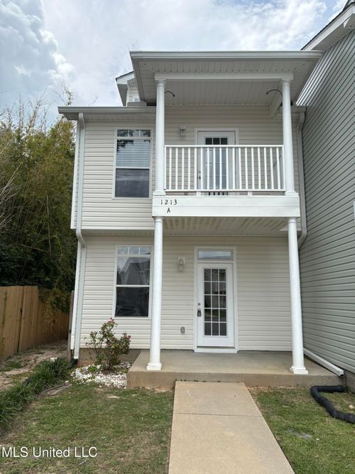 a-1213 Century Oaks Dr, Gulfport, MS, 39507-1595 | Card Image