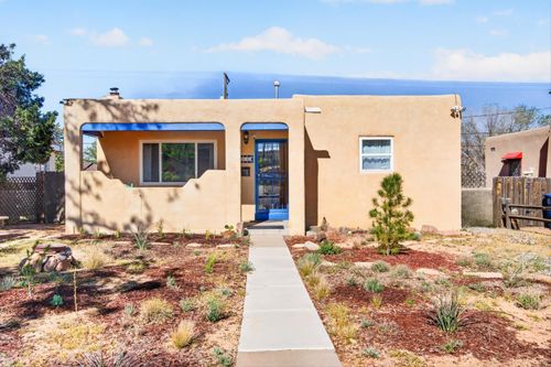 1209 Princeton Dr Se, Albuquerque, NM, 87106-3018 | Card Image