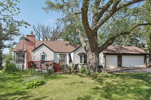 7616 Orchard Rd, Wonder Lake, IL, 60097-8640 | Card Image