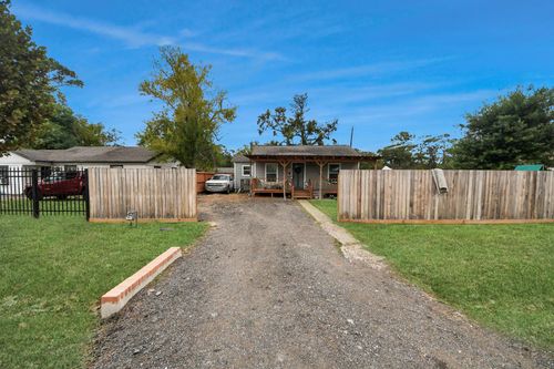 8125 Darlington Dr, Houston, TX, 77028-2627 | Card Image