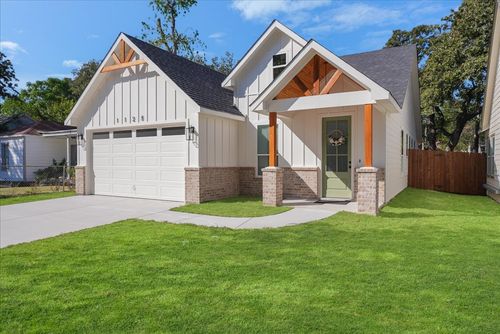 1125 Cleckler Ave, Fort Worth, TX, 76111-4311 | Card Image