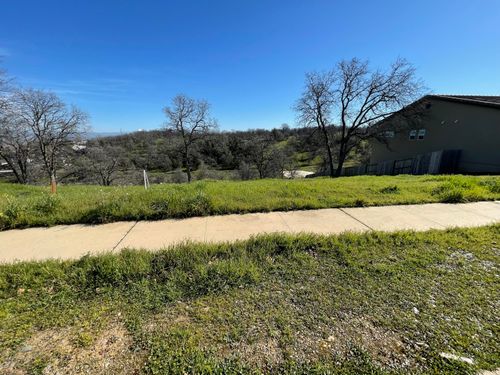 20279 Domaine Pl, Anderson, CA, 96007-5001 | Card Image