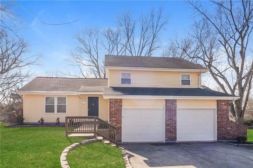 813 Ne 113th Ter, Kansas City, MO, 64155-1446 | Card Image