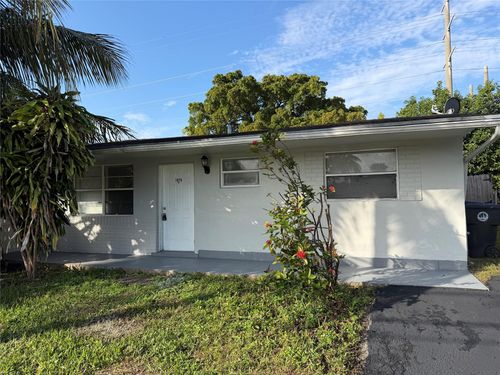 1975 Sw 70th Way, North Lauderdale, FL, 33068-4801 | Card Image