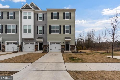 1501 Hudson View Rd, ESSEX, MD, 21221-1653 | Card Image