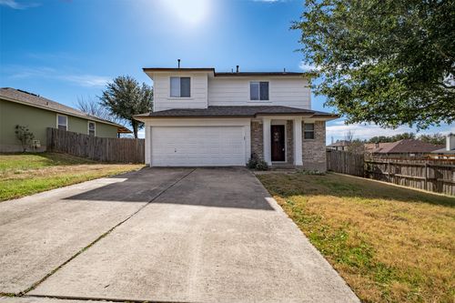 104 Pond Way, Hutto, TX, 78634-5294 | Card Image