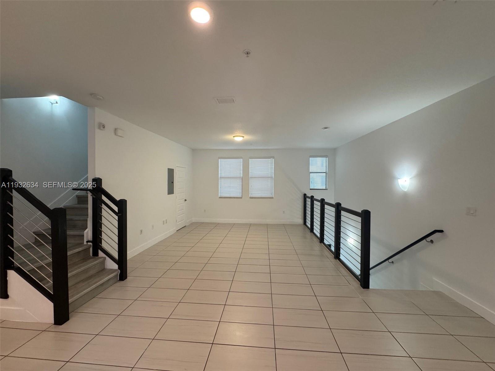 Residential in Doral 5