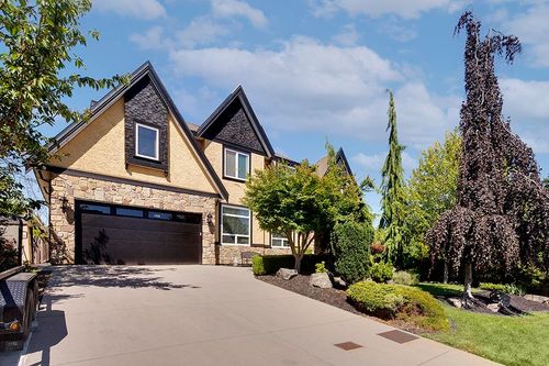18977 55a Ave, Surrey, BC, V3S6X1 | Card Image