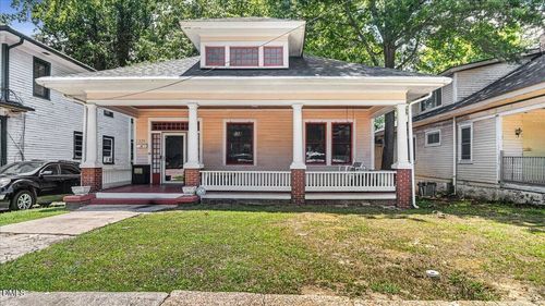 239 W Young Ave, Henderson, NC, 27536-4150 | Card Image
