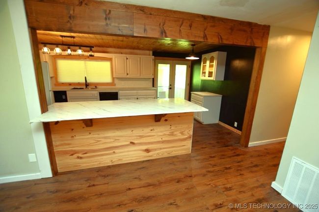 98926 S 4610 Road, House other with 4 bedrooms, 3 bathrooms and null parking in Marble City OK | Image 38