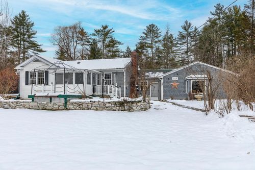 52 Walker Mdw, Arlington, VT, 05250-8502 | Card Image