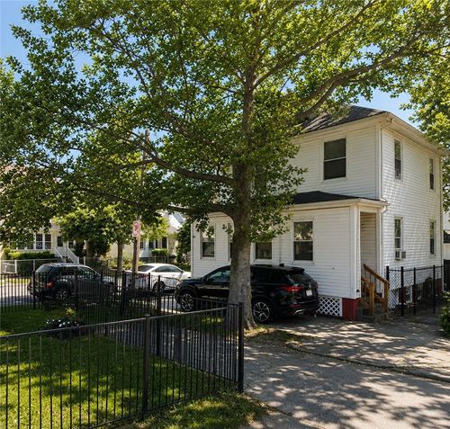 273 Montgomery Ave, Providence, RI, 02905-4212 | Card Image