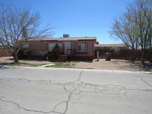 2555 Primavera St, Las Cruces, NM, 88007-0708 | Card Image