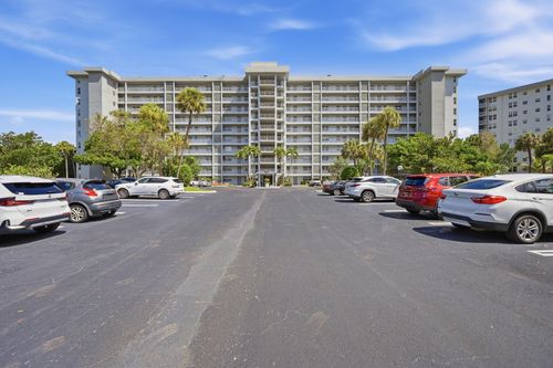 1001-4015 W Palm Aire Dr, Pompano Beach, FL, 33069-4194 | Card Image