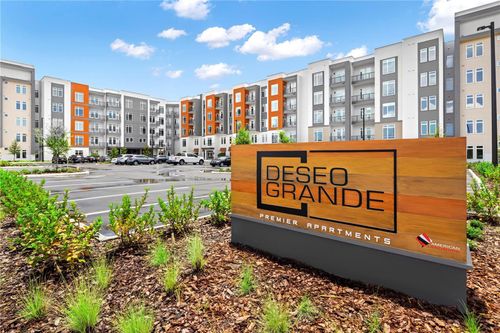 a2-5256 International Dr, Orlando, FL, 32819-9445 | Card Image