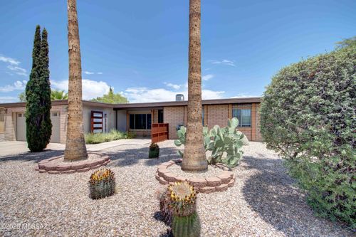 2914 W Wyoming St, Tucson, AZ, 85746-1036 | Card Image