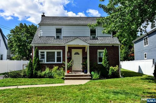 420 Prospect Ave, Dumont, NJ, 07628-1404 | Card Image