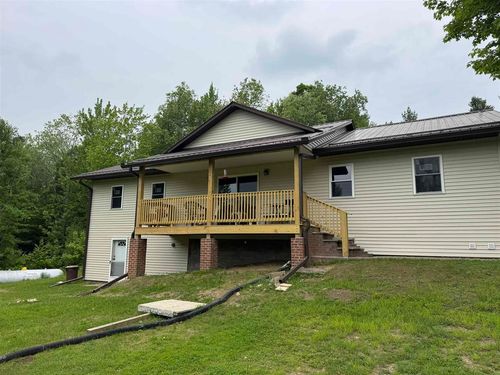 35 Shanley Rd, Saint Regis Falls, NY, 12980-3312 | Card Image